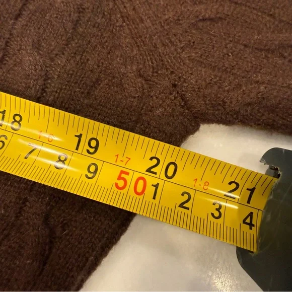 J Crew Women’s 100% CASHMERE Sweater Brown Cable Knit Sz L  EUC - Picture 2 of 8